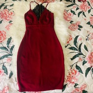 Chic Wine Midi Dress with Lace Detail